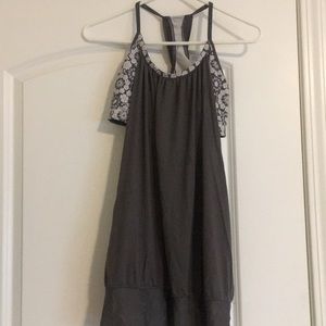 Lululemon No Limit tank gray 12